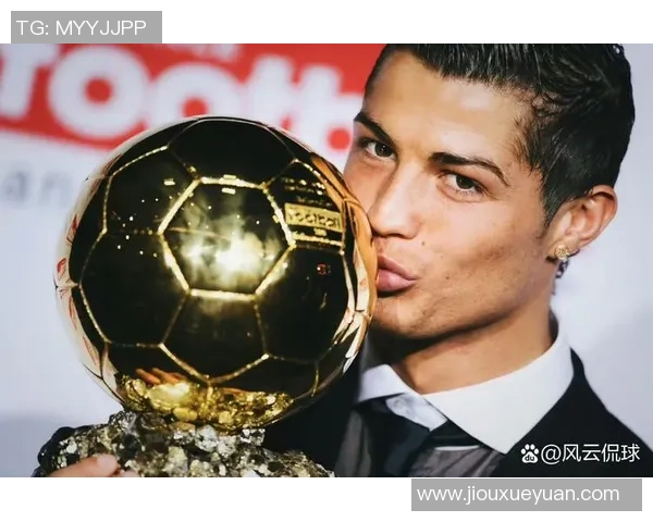 足球巨星帅气瞬间尽显英姿展现魅力与风采的完美捕捉